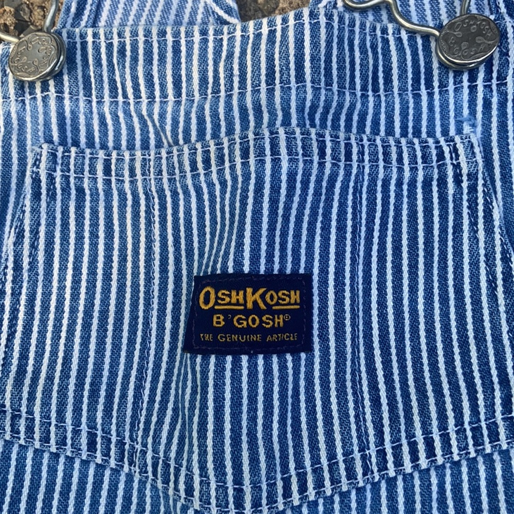💙OSHKOSH B’GOSH 4T overalls!💙 - Picture 2 of 4